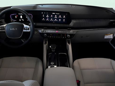 New 2025 Kia Telluride EX image 17