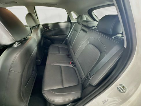 Used 2021 Hyundai Kona Ultimate w/ Cargo Package FWD image 28