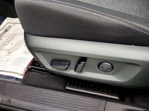 Used 2023 Nissan Rogue SV AWD/4WD image 11