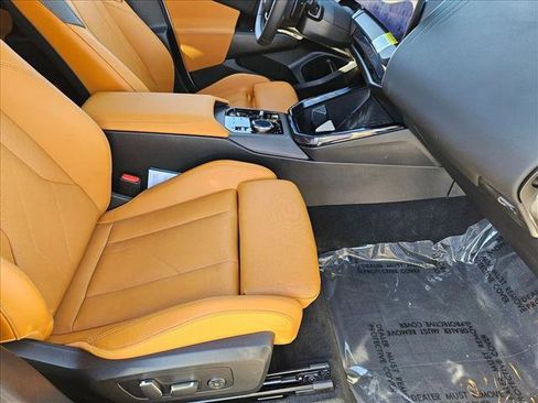 Certified 2025 BMW X3 xDrive30i w/ Premium Package image 19