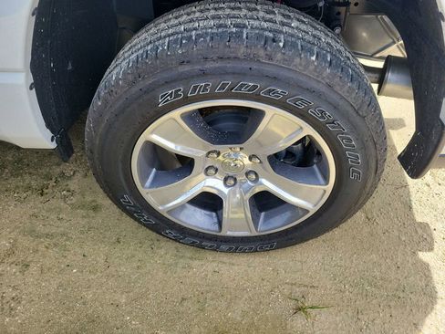Used 2026 RAM 1500 Express AWD/4WD image 5
