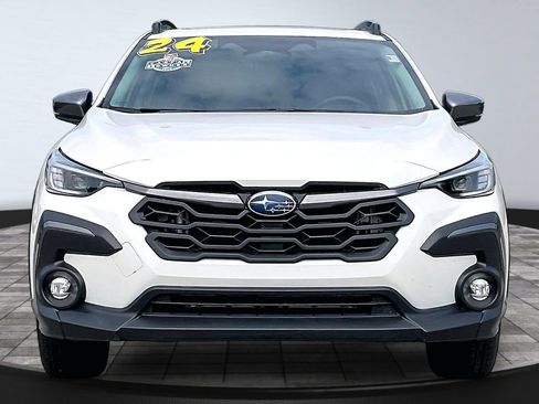 Certified 2024 Subaru Crosstrek 2.5i Limited w/ Popular Package #3 AWD/4WD image 3