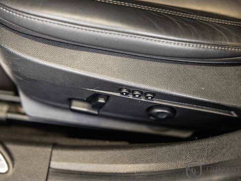 Used 2018 Alfa Romeo Giulia AWD image 23