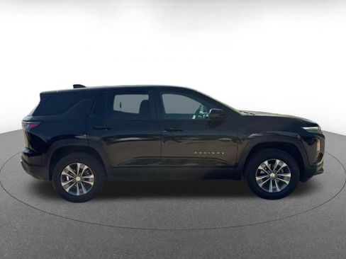 Used 2025 Chevrolet Equinox LT FWD image 16
