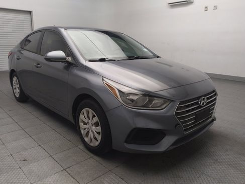 Used 2019 Hyundai Accent SE FWD image 13