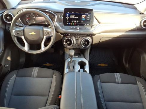 Used 2024 Chevrolet Blazer LT w/ Convenience Package image 16