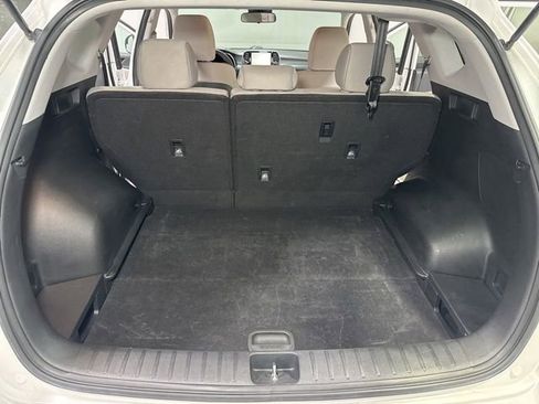 Used 2021 Hyundai Tucson SE FWD image 24