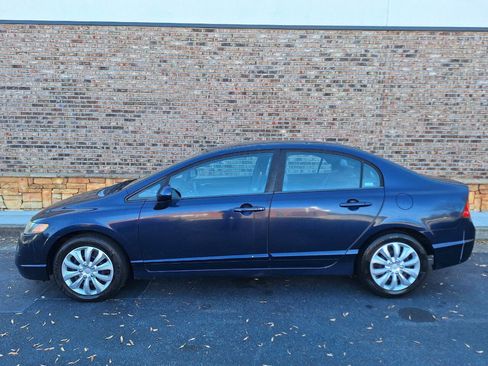 Used 2008 Honda Civic LX image 2