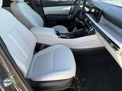 New 2026 Hyundai Tucson SEL FWD image 18