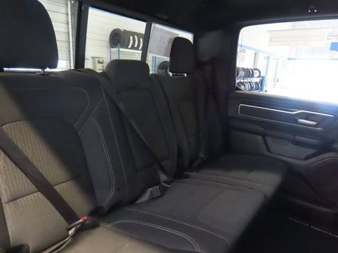 Used 2021 RAM 1500 Big Horn RWD image 31