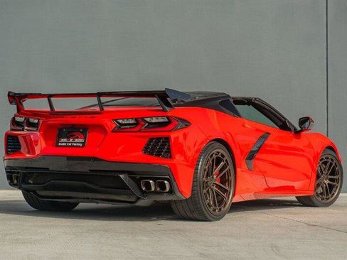 Used 2020 Chevrolet Corvette w/ 2LT Preferred Equipment Group image 8