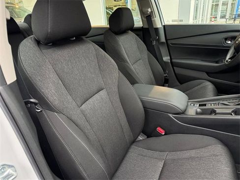 Used 2025 Honda Accord SE image 11