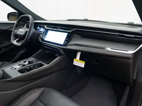 New 2026 Jeep Cherokee Overland image 31