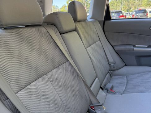 Used 2010 Subaru Forester 2.5X image 24