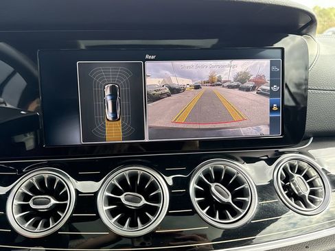 Used 2018 Mercedes-Benz E 400 E 400 image 25