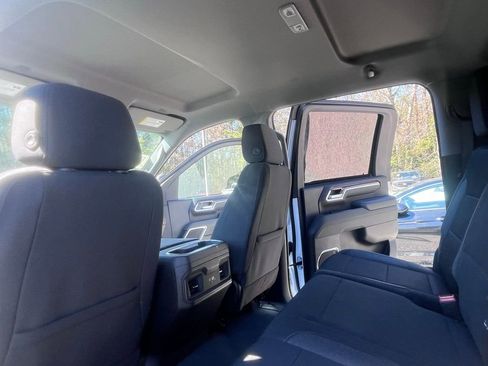 Used 2025 Chevrolet Silverado 3500 LT w/ Safety Package image 8