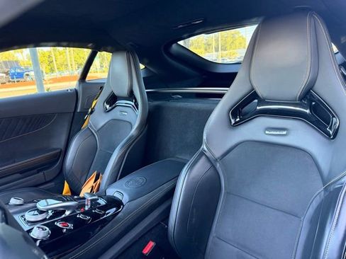 Used 2018 Mercedes-Benz AMG GT R image 6