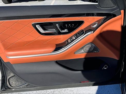 Used 2022 Mercedes-Benz S 580 4MATIC Sedan image 22