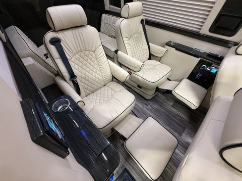 Used 2020 Mercedes-Benz Sprinter 3500 image 37