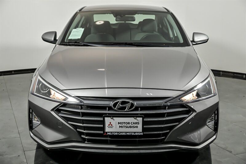 Used 2020 Hyundai Elantra SEL w/ Cargo Package (C1) FWD image 4