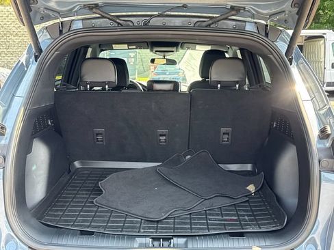 Used 2025 Ford Escape ST-Line Select w/ Tech Pack #2 AWD/4WD image 12