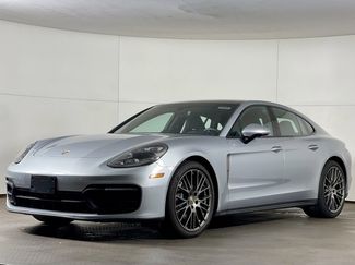 Certified 2022 Porsche Panamera 4 Platinum Edition image 1