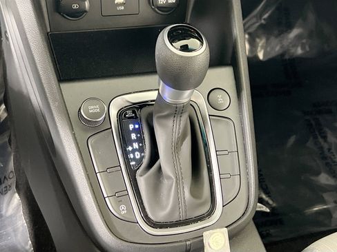 Used 2023 Hyundai Kona SEL image 16