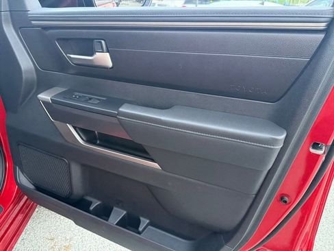 Used 2022 Toyota Tundra SR5 w/ SR5 Convenience Package image 30