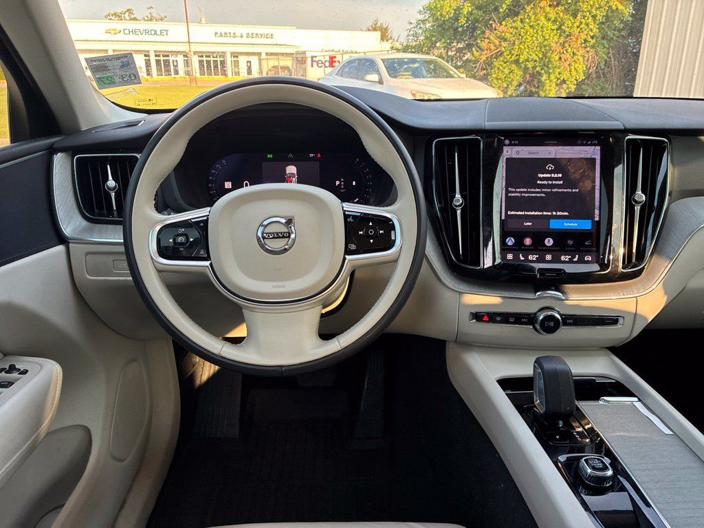 Used 2025 Volvo XC60 B5 Plus w/ Protection Package AWD/4WD image 23