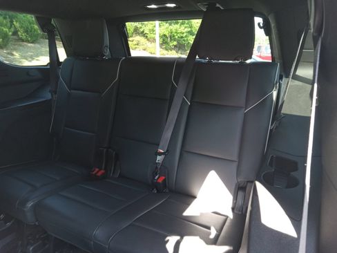 Used 2021 Cadillac Escalade Premium Luxury w/ Driver Assist Tech Package AWD/4WD image 25