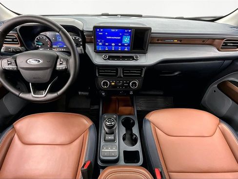 Used 2024 Ford Maverick Lariat w/ FX4 Off-Road Package image 16