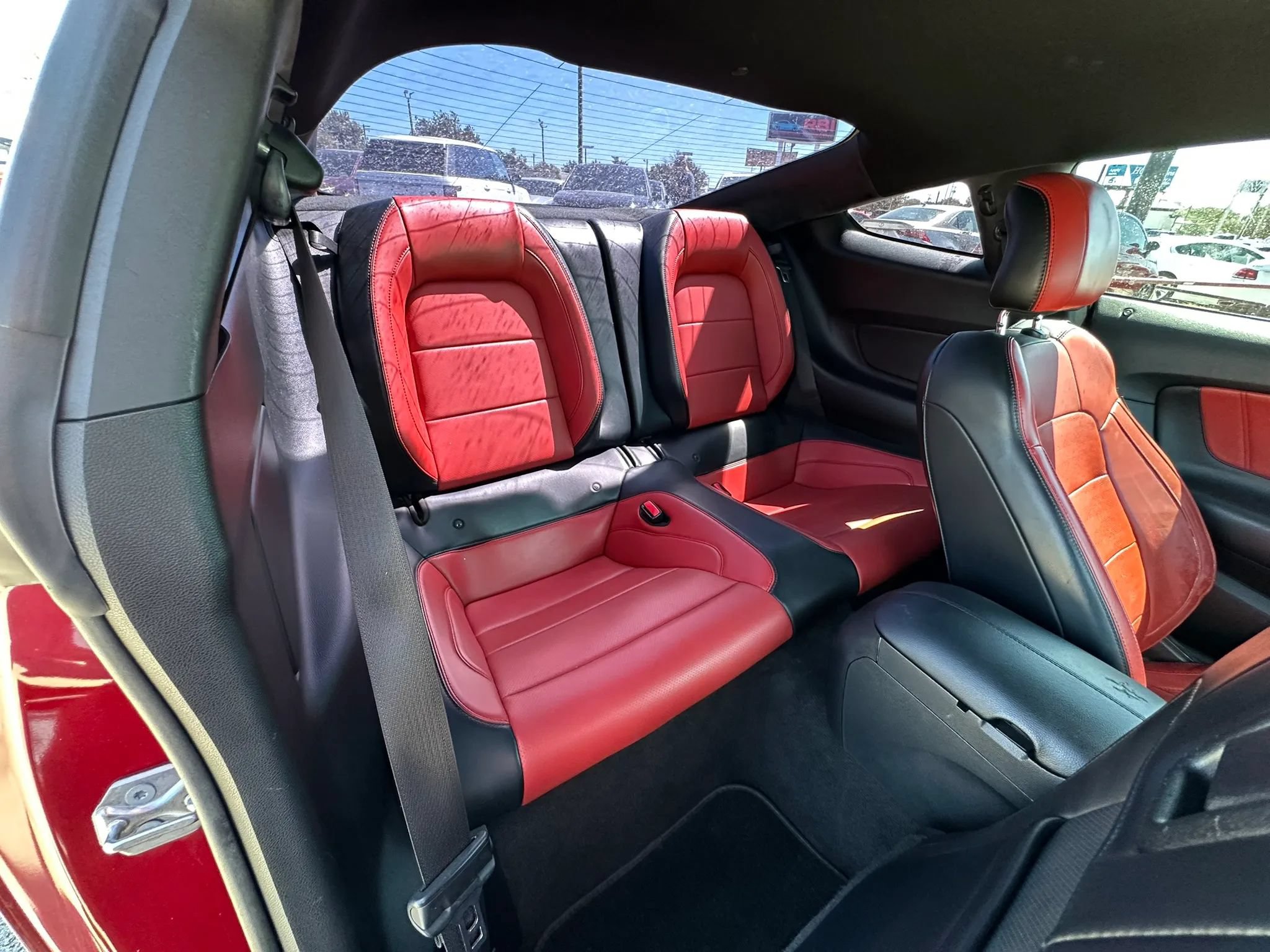 Used 2017 Ford Mustang Premium RWD image 11