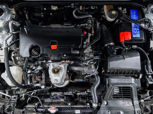 Used 2023 Honda Civic Sport image 13