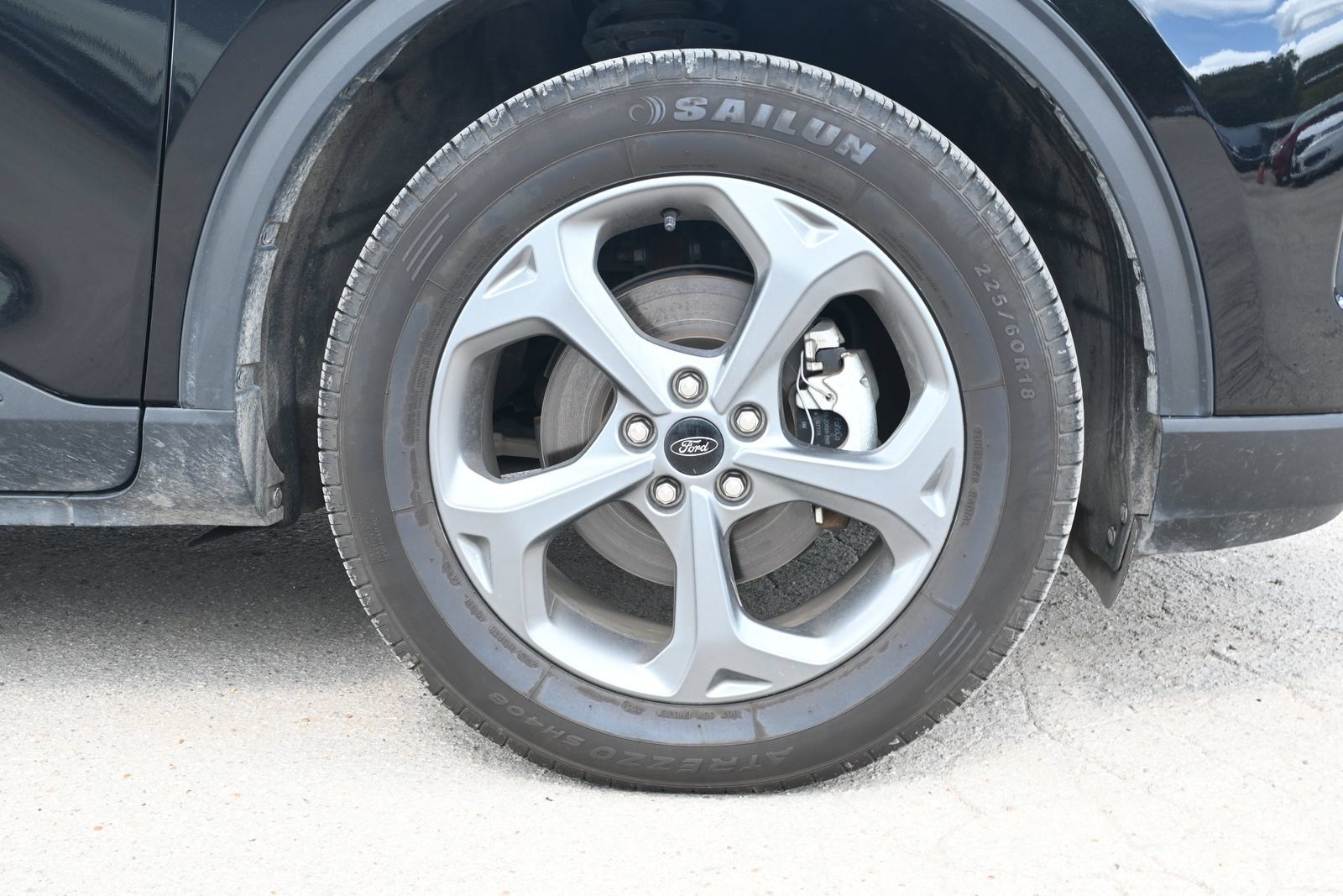 Used 2025 Ford Escape ST-Line Select AWD/4WD image 7