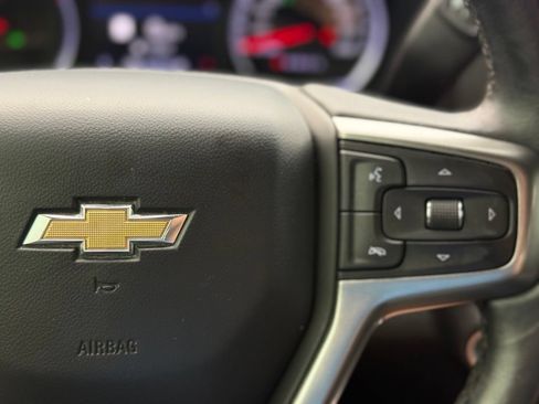 Used 2021 Chevrolet Silverado 1500 LTZ w/ LTZ Premium Package AWD/4WD image 19
