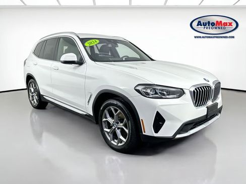 Used 2024 BMW X3 xDrive30i w/ Premium Essential Package image 1