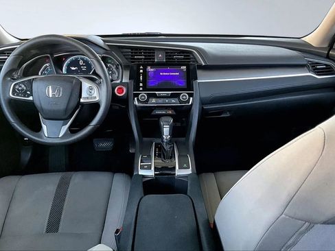 Used 2018 Honda Civic EX image 7