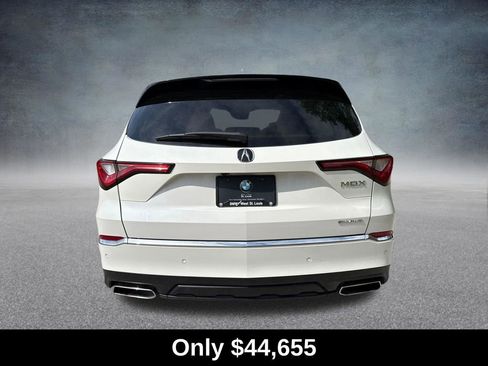Used 2023 Acura MDX SH-AWD w/ Technology Package image 4