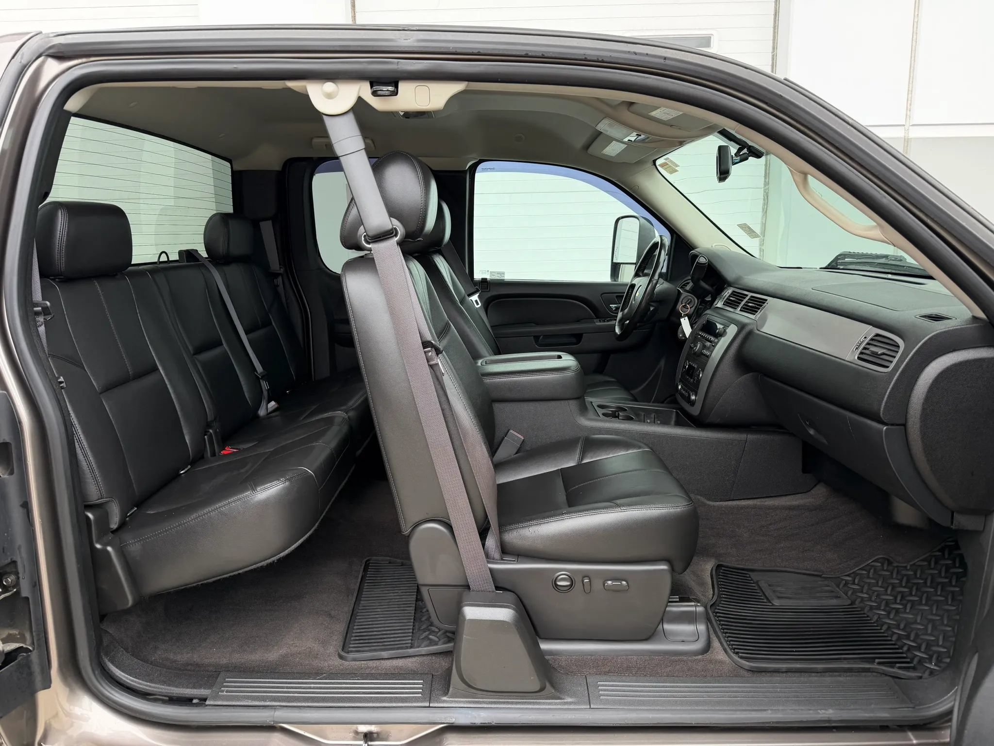 Used 2013 Chevrolet Silverado 3500 LTZ w/ LTZ Plus Package AWD/4WD image 14