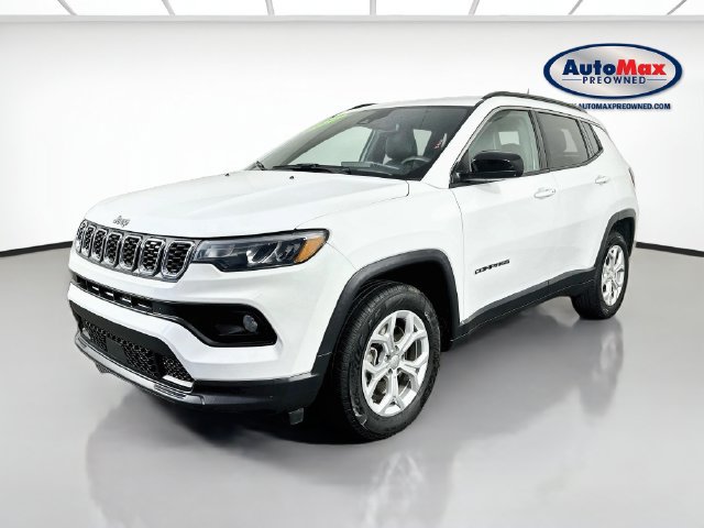 Used 2024 Jeep Compass Latitude AWD/4WD image 4