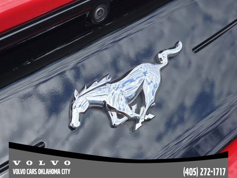 Used 2022 Ford Mustang Premium image 9