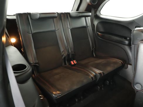 Used 2022 Dodge Durango R/T w/ Blacktop Package RWD image 17