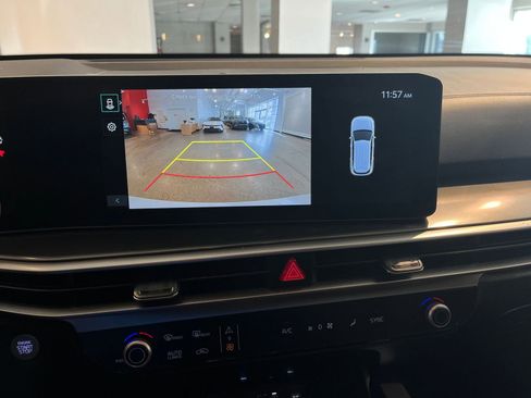 Used 2024 Kia Sorento S image 24