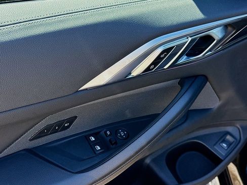 Used 2021 BMW 430i Coupe w/ M Sport Package image 22