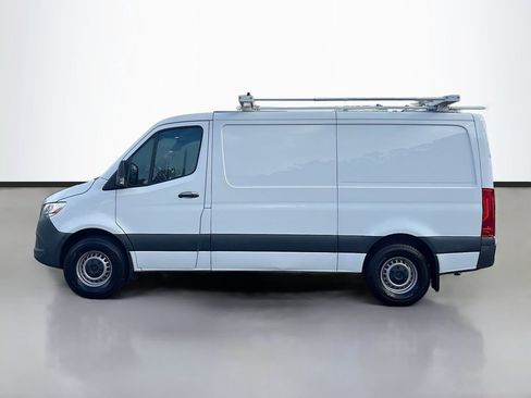 Used 2021 Mercedes-Benz Sprinter 1500 image 6