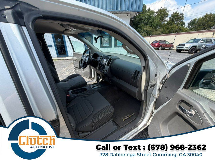 Used 2018 Nissan Frontier Desert Runner RWD image 18