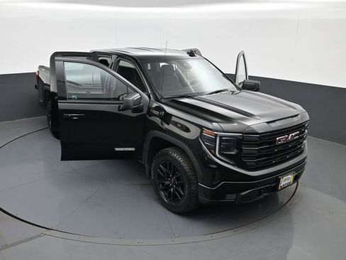 Used 2023 GMC Sierra 1500 Elevation AWD/4WD image 29