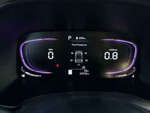 Used 2025 Kia Soul LX w/ LX Technology Package image 17