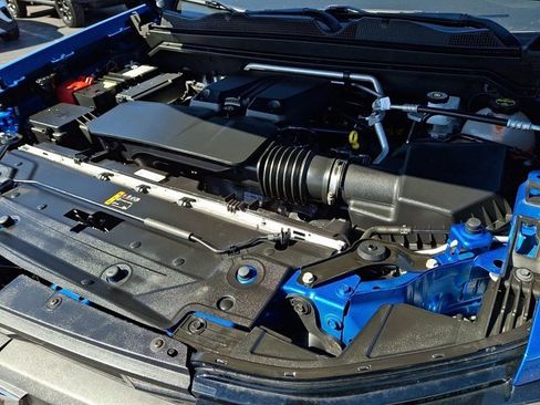 Used 2024 Chevrolet Colorado Trail Boss w/ Technology Package image 33