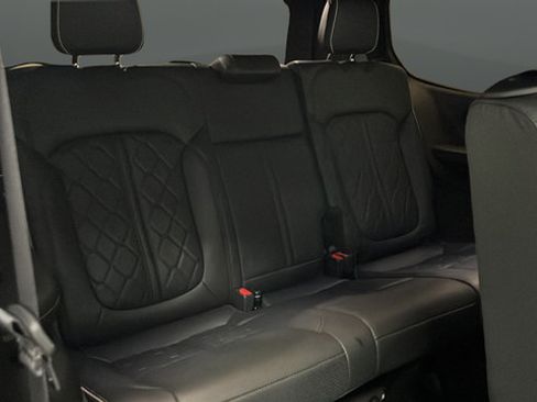 Used 2022 Jeep Grand Wagoneer Series III w/ Rear Seat Video Group 1 AWD/4WD image 26